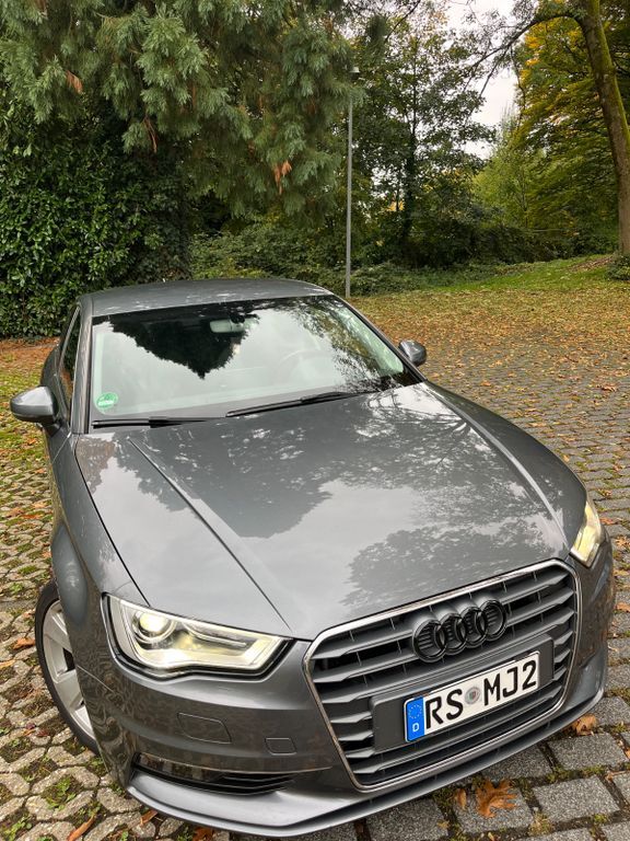 Audi A3 149.999 km 14.400 € Remscheid 42855