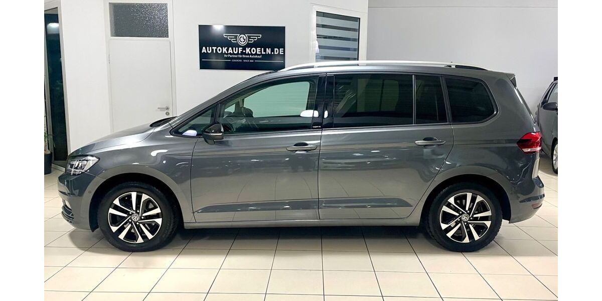 VW Touran 116.550 km 22.900 &euro; Köln 51067
