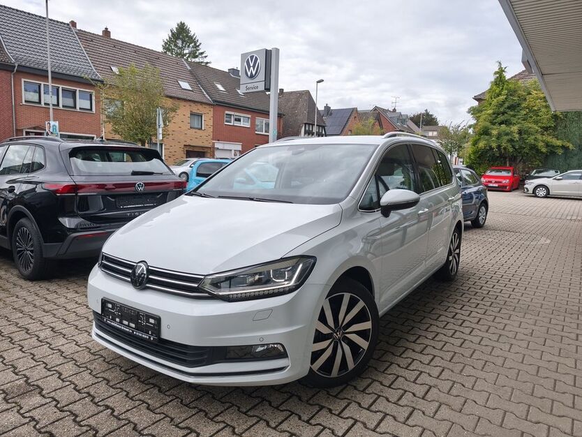 VW Touran 20.200 km 37.900 € Grevenbroich 41516