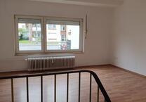 WESSELING 4 Zimmer Erdgeschoßwohnung Sofort Frei !