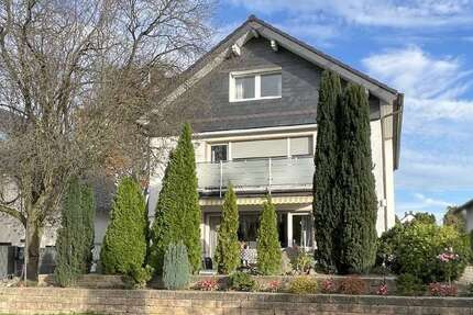 Wohnung zum Mieten in Köln 740 € 65 m² 2 zimmer