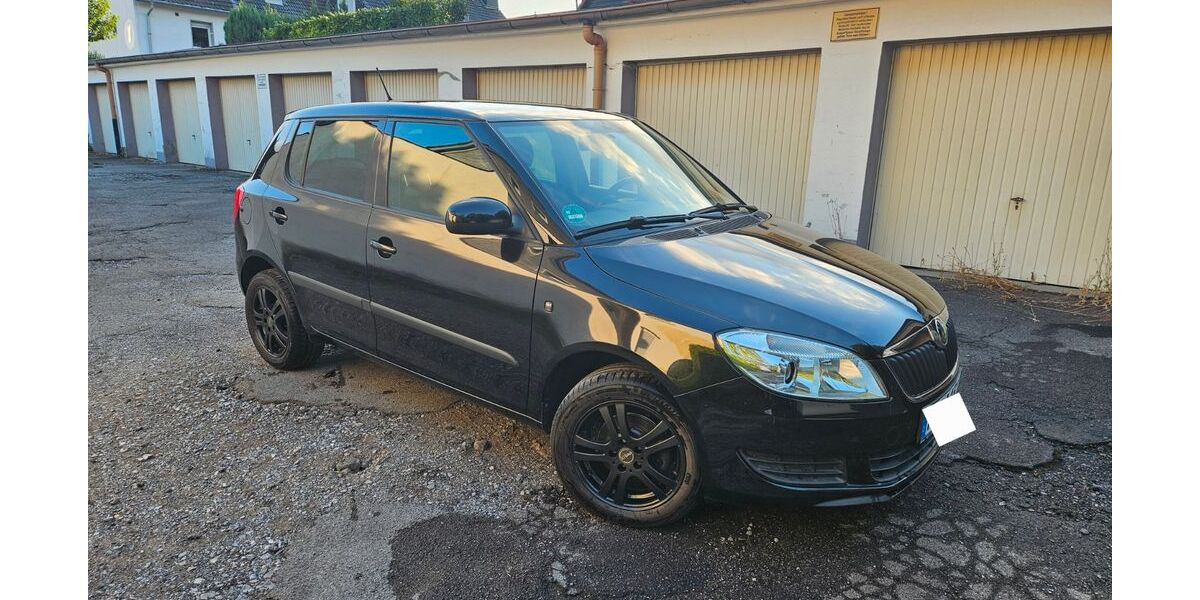 Skoda Fabia 69.700 km 6.200 &euro; Solingen 42699