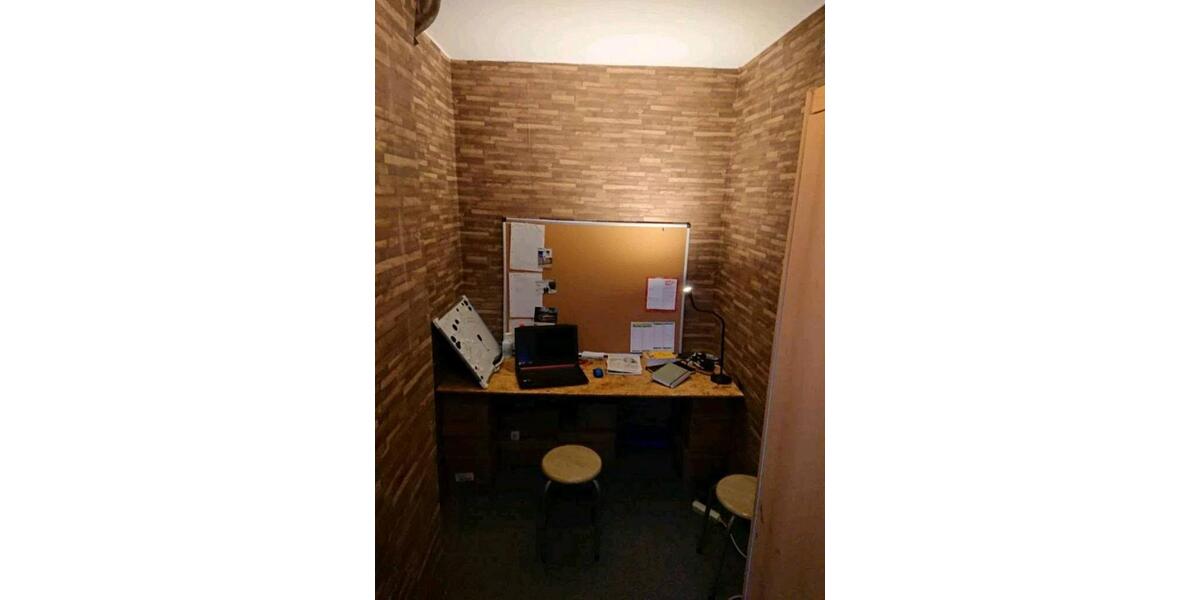 Dachgeschoßwohnung Wermelskirchen - 3.5 Zimmer, 60 m&sup2;, 132.000&euro; | Angebot:25887273