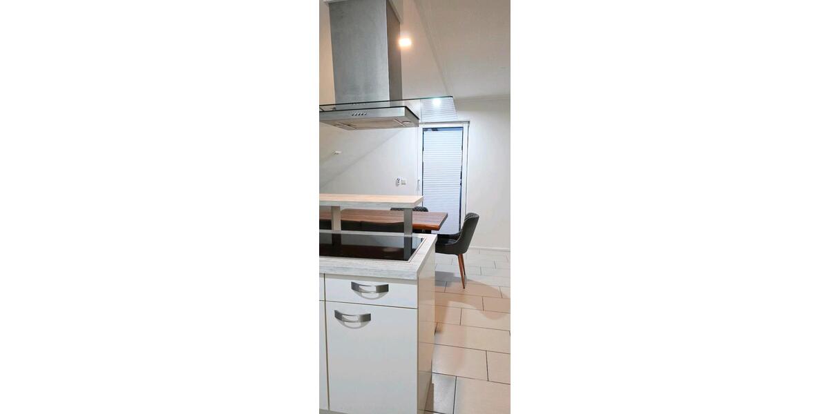 Dachgeschoßwohnung Odenthal - 4 Zimmer, 110 m&sup2;, 1.250&euro; | Angebot:25444008