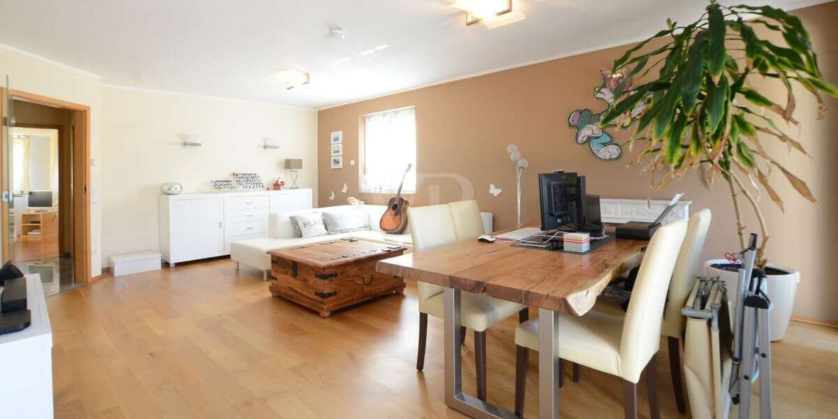 Etagenwohnung Langenfeld - 4 Zimmer, 97 m&sup2;, 439.000&euro; | Angebot:26876853