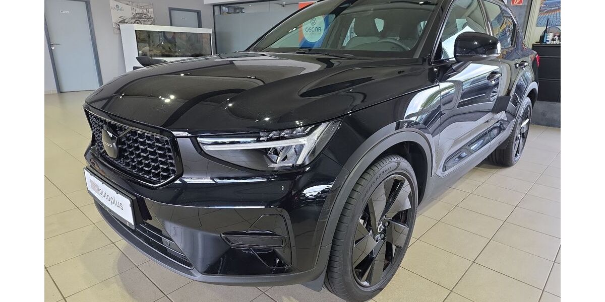 Volvo XC40 6.442 km 31.950 &euro; Bergheim 50126