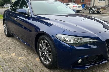 Alfa Romeo Giulia 99.800 km 18.830 &euro; Kerpen 50171