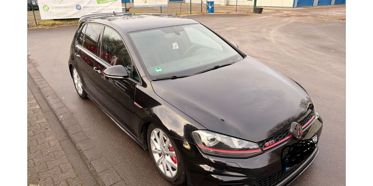 VW Golf 90.715 km 22.500 &euro; Bergheim 50126