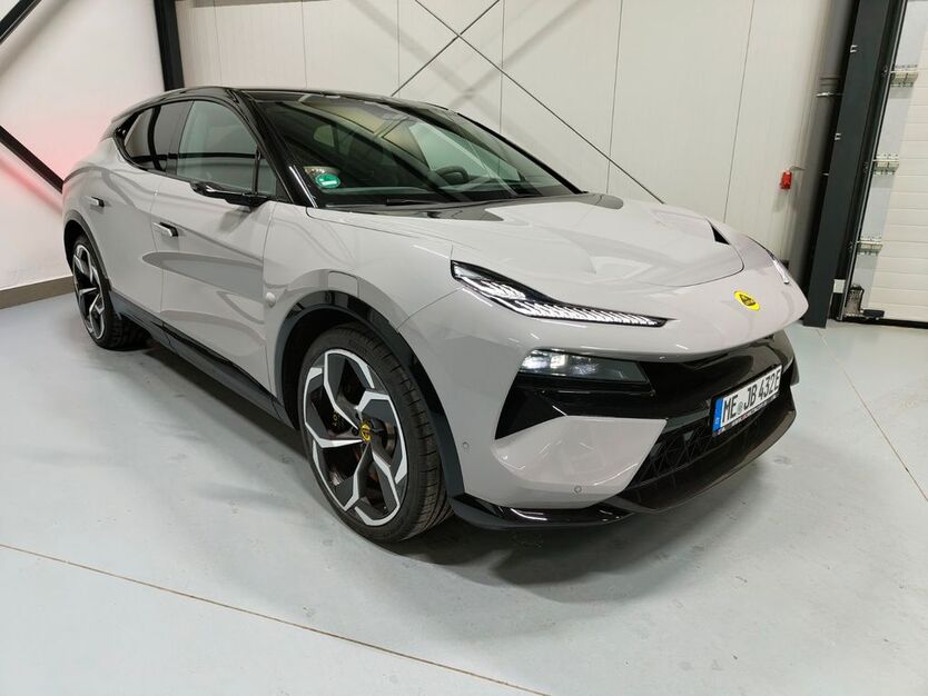 Lotus Eletre 19.950 km 114.889 € Haan 42781