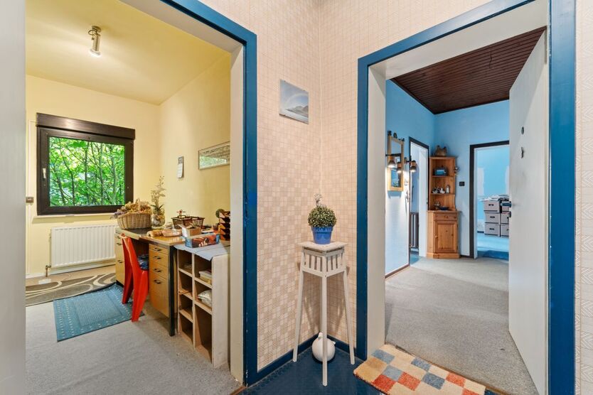 Mit 3D: Gepflegtes Zweifamilienhaus mit parkähnlichem Gartenparadies – Modernisieren, Einziehen & Wohlfühlen 8 zimmer