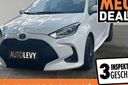 Toyota Yaris 14.200 km 18.590 € Neuss 41464