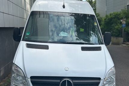 Mercedes-Benz Sprinter 216.000 km 9.600 &euro; Köln 50829