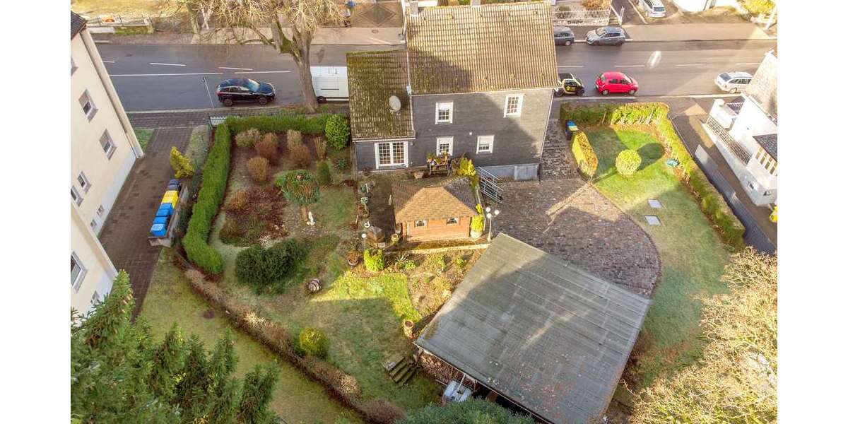 Haus zum Kaufen in Solingen 429.000 € 145 m² 6 zimmer