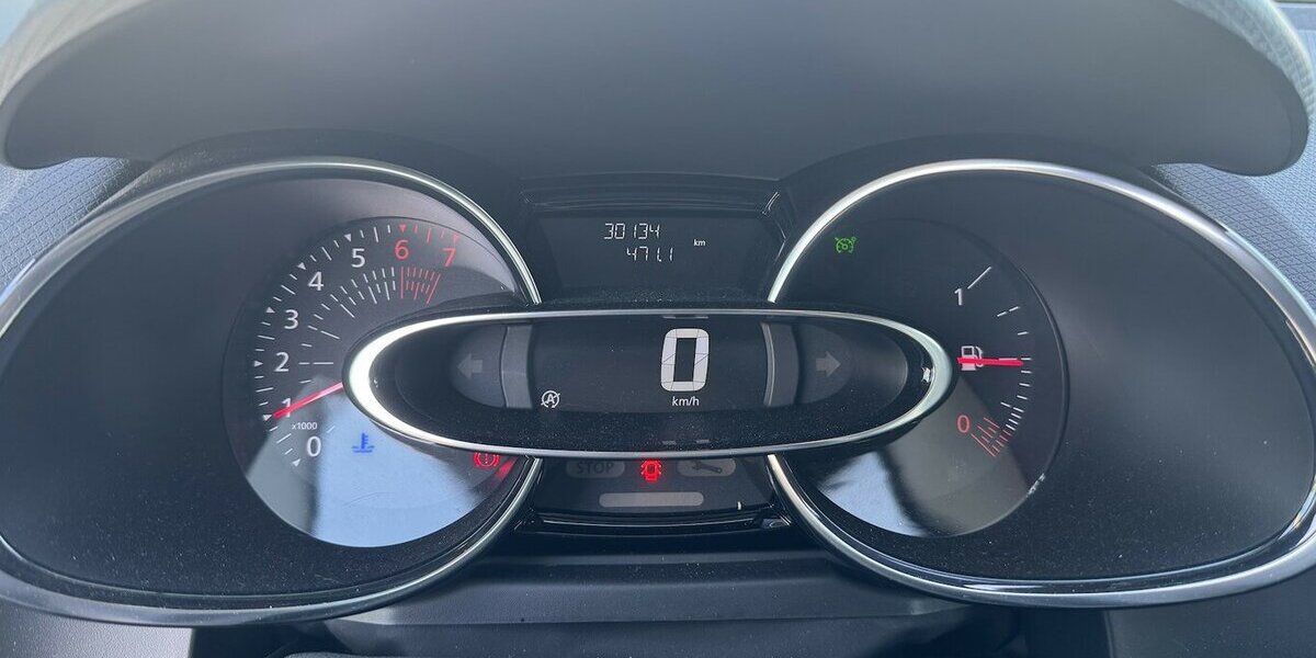 Renault Clio GT Bose Klima Navi 30.tkm ServNeu GARANTIE 30.000 km 12.500 &euro; Erftstadt 50374