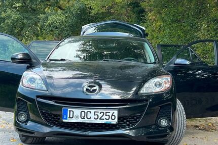 Mazda 3 169.000 km 7.200 € Düsseldorf 40229