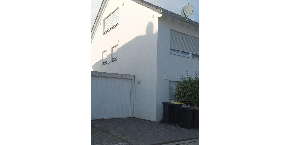 Etagenwohnung Weilerswist - 4 Zimmer, 105 m&sup2;, 1.480&euro; | Angebot:26225033