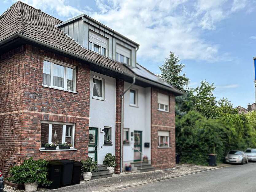 Haus zum Kaufen in Kerpen 550.000 € 154.16 m²