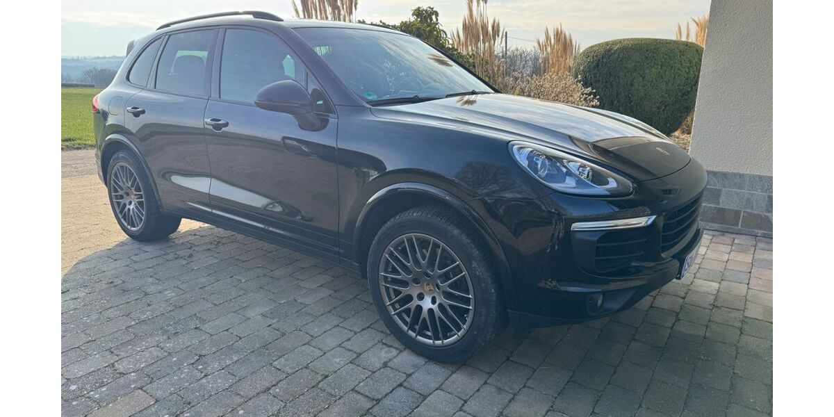 Porsche Cayenne 87.500 km 41.500 &euro; Siegburg 53721