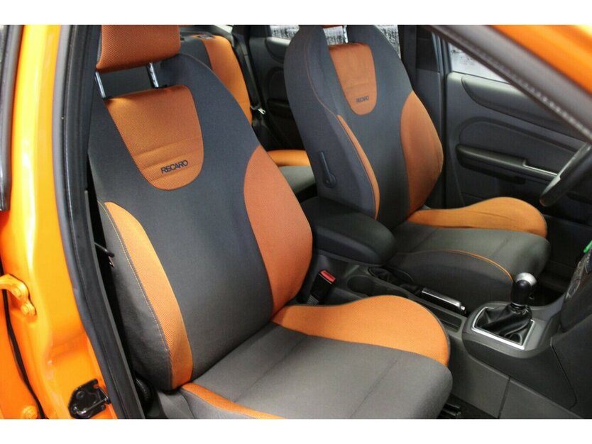 Ford Focus 2.5 MK2 ST - Recaro - SHZ -Navi - 96.133 km 12.980 € Euskirchen 53881