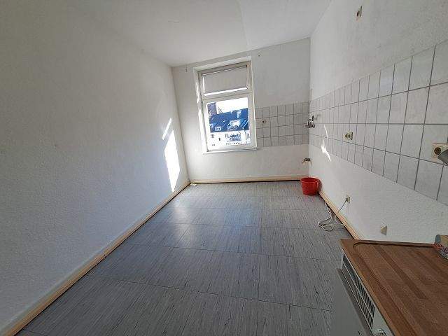 2 Zimmerwohnung mit separater Küche in schönem Altbau 2 zimmer