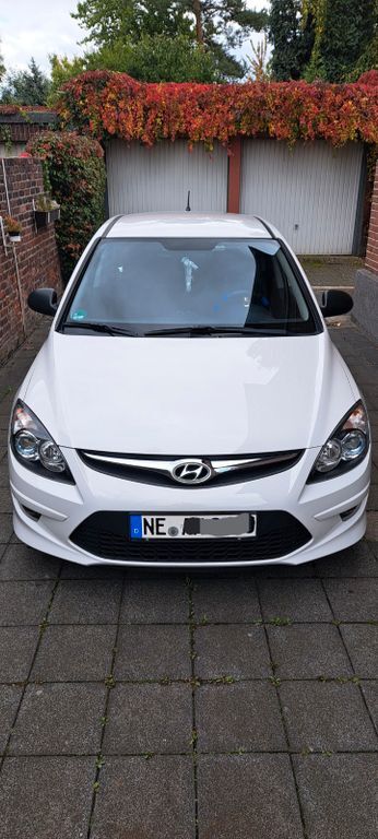 Hyundai i30 127.000 km 5.600 € Dormagen 41542