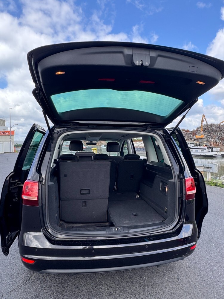 VW Sharan 256.000 km 10.900 € Pulheim 50259