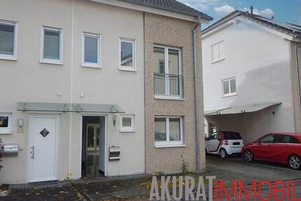 Haus Leverkusen Bürrig - 4 Zimmer, 155 m&sup2;, 1.900&euro; | Angebot:25472479