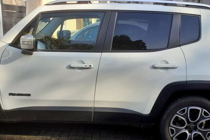 Jeep Renegade 99.000 km 13.800 € Köln 51067