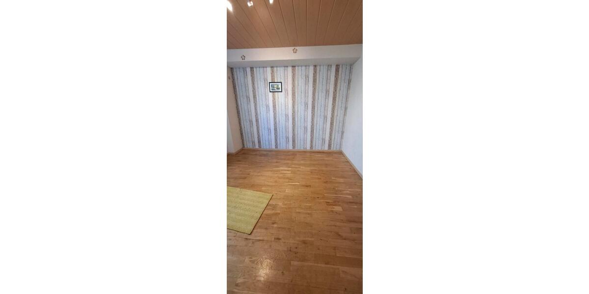 Etagenwohnung Pulheim - 3.5 Zimmer, 84 m&sup2;, 1.499&euro; | Angebot:26624731