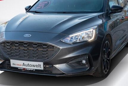 Ford Focus 97.000 km 11.775 € Sankt Augustin-Menden 53757