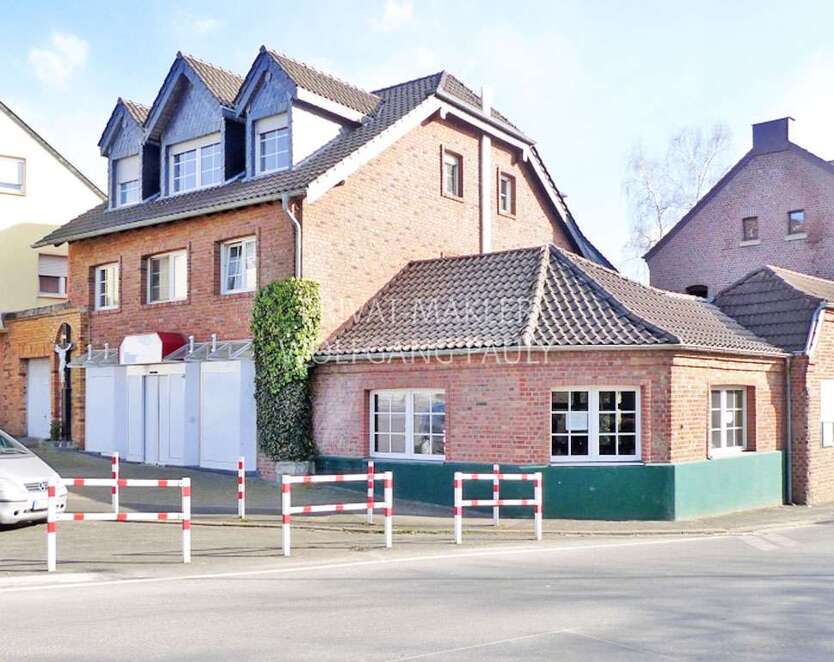 Einzelhandel in Kerpen 1.262 € 128.16 m²