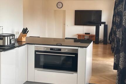 Wohnung Siegburg - 4 Zimmer, 170 m&sup2;, 1.500&euro; | Angebot:25171907