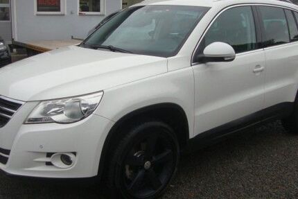 VW Tiguan 203.000 km 5.250 € Engelskirchen-Loope 51766