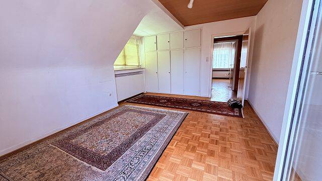 Einfamilienhaus Köln Eil - 6 Zimmer, 140 m&sup2;, 590.000&euro; | Angebot:26292958