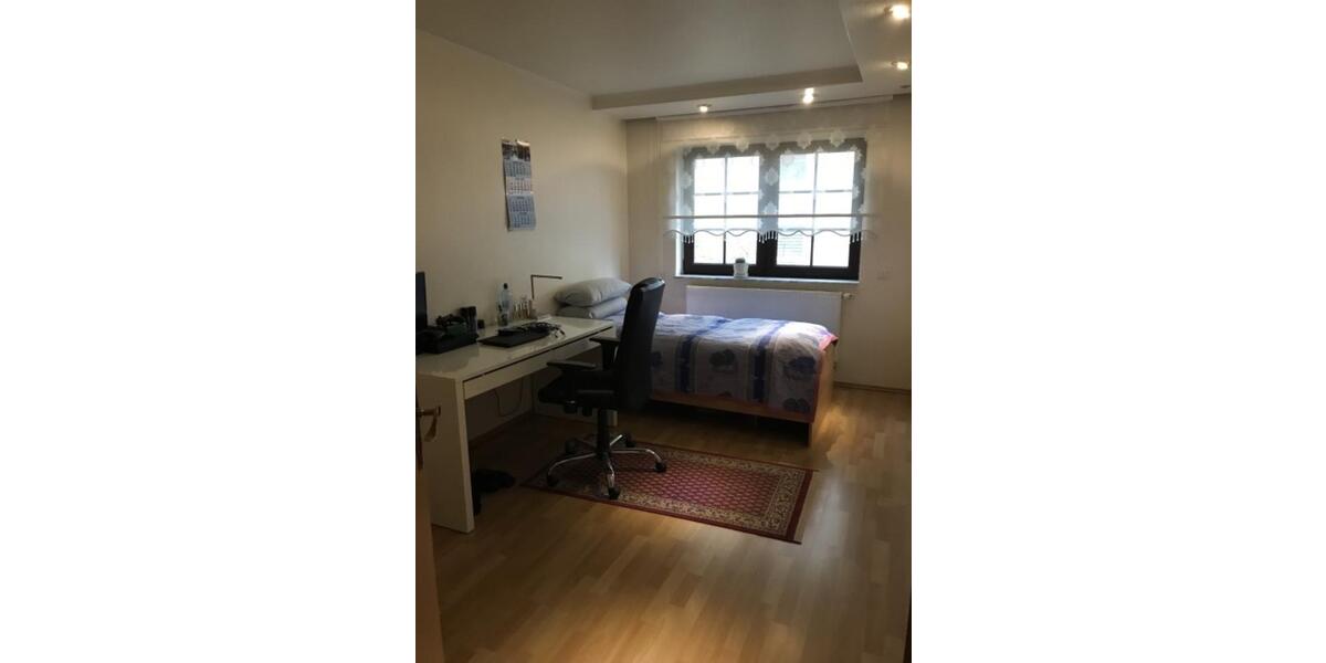 Reihenhaus Köln Nippes - 6 Zimmer, 148 m&sup2;, 570.000&euro; | Angebot:25308794