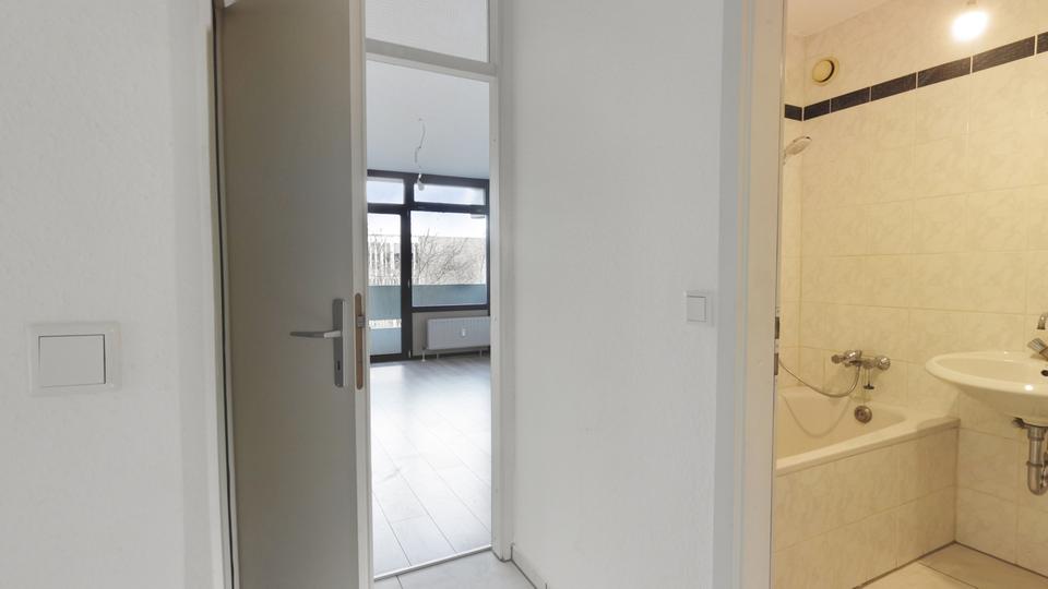 Etagenwohnung Köln Lindenthal - 3 Zimmer, 95 m&sup2;, 1.235&euro; | Angebot:24687372