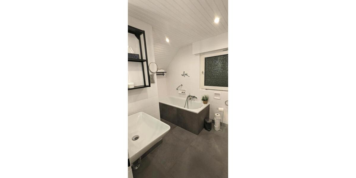 vermiete 2 Zimmer Wohnung in Sankt Augustin Hangelar 2 zimmer