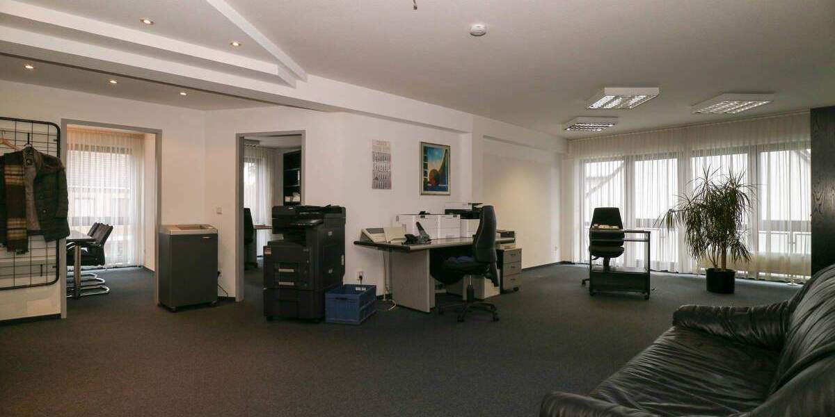 Viel Platz für ruhige Arbeit in Dormagen-Horrem 5 zimmer