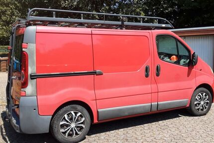 Opel Vivaro 151.000 km 8.980 &euro; Hilden 40724