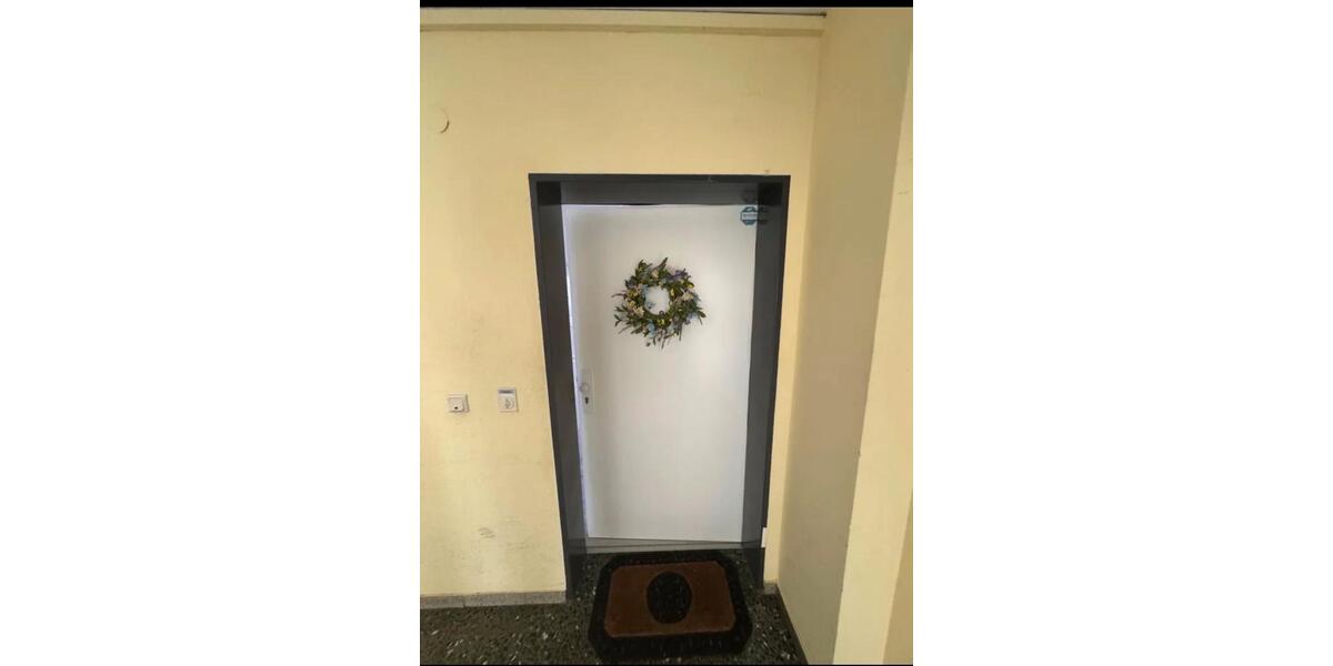 Erdgeschoßwohnung Bergisch Gladbach - 2 Zimmer, 66 m&sup2;, 220.000&euro; | Angebot:24652816