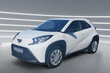 Toyota Aygo (X) 16.594 km 16.990 &euro; Bonn 53119