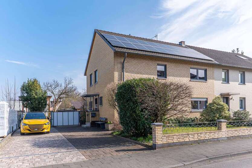 Haus zum Kaufen in Sankt Augustin 690.000 € 140 m²