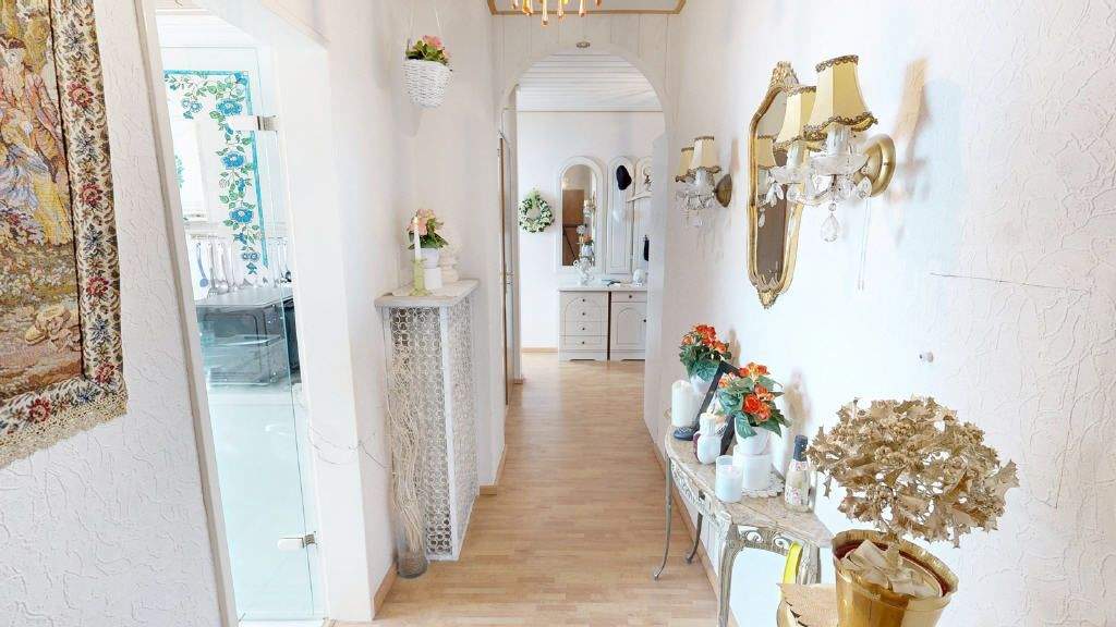 Etagenwohnung Erftstadt Lechenich - 3 Zimmer, 73 m&sup2;, 175.000&euro; | Angebot:25267357