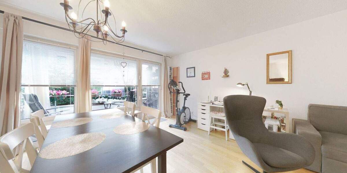 Etagenwohnung Bergisch Gladbach Moitzfeld - 4 Zimmer, 98 m&sup2;, 350.000&euro; | Angebot:25249690