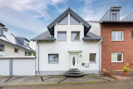 Haus Köln Chorweiler - 5 Zimmer, 181 m&sup2;, 985.000&euro; | Angebot:26737783