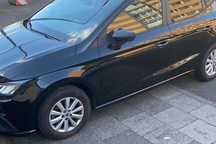 Seat Ibiza 35.000 km 17.000 &euro; Köln 51067