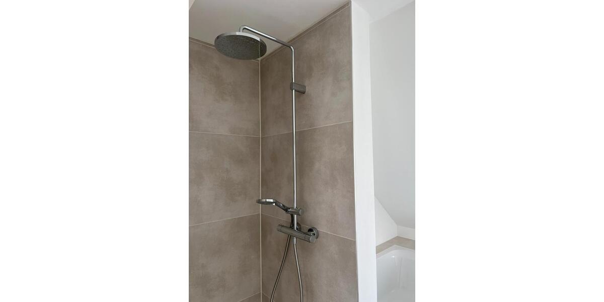 Dachgeschoßwohnung Frechen - 2 Zimmer, 72 m&sup2;, 329.000&euro; | Angebot:26924414