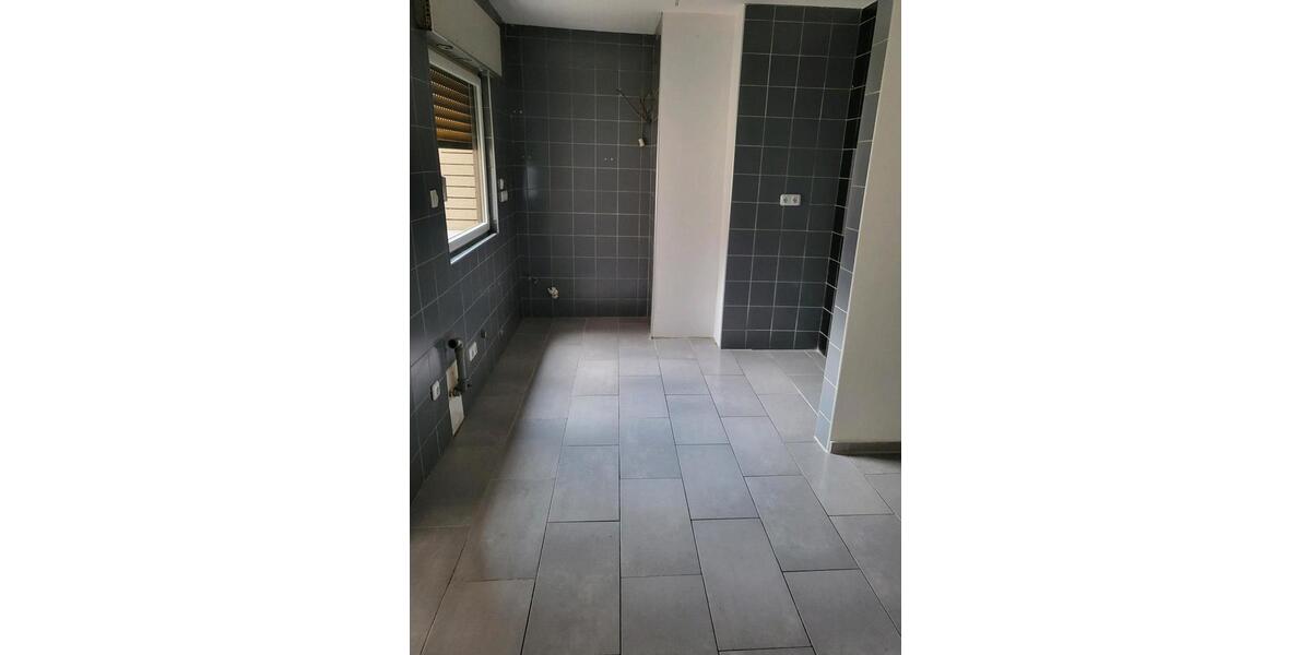 Terrassenwohnung Hürth - 2 Zimmer, 77 m&sup2;, 1.100&euro; | Angebot:26310412