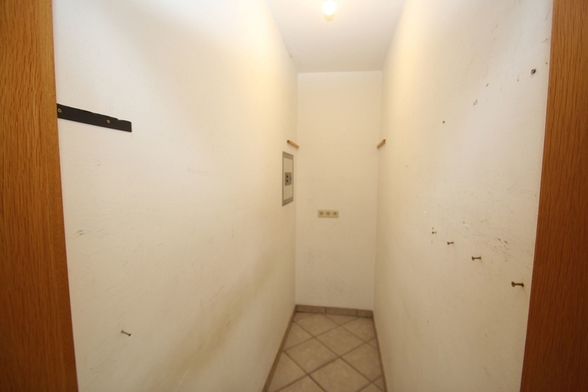 Stilvoll wohnen auf zwei Etagen – Maisonette-Wohnung mit 6 Zimmern, 2 Balkonen und Wintergarten in Hürth-Gleuel!