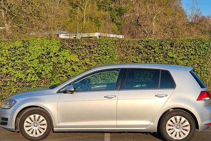 VW Golf 135.000 km 8.100 &euro; Rösrath 51503